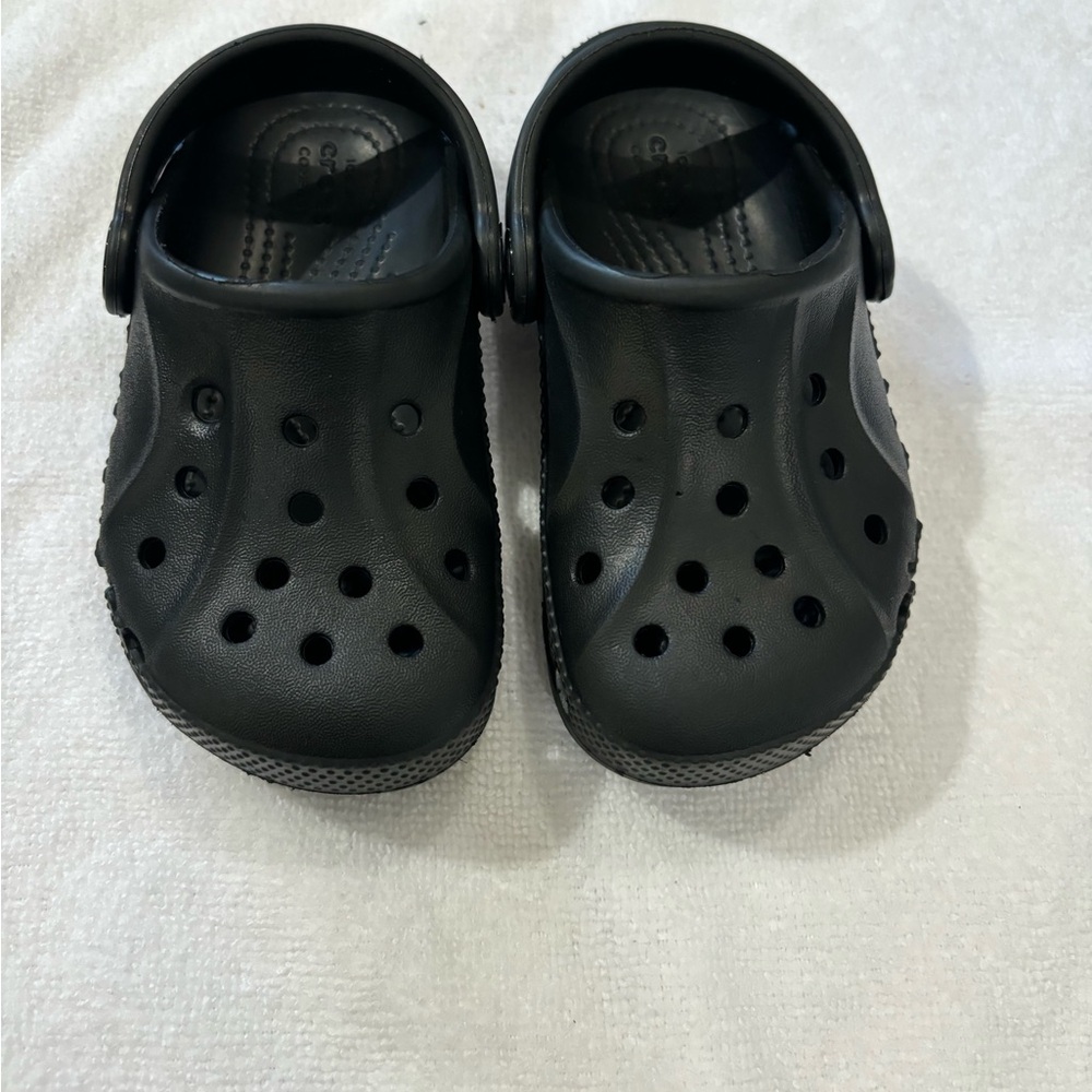 Crocs size 7c